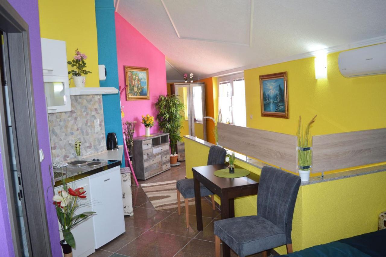 Studio Apartments Luka Biograd - Benkovac Exterior foto