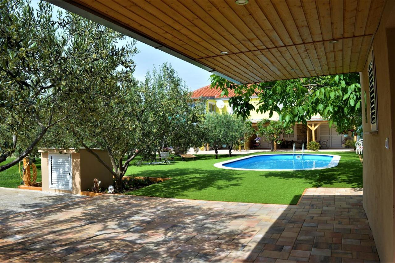 Studio Apartments Luka Biograd - Benkovac Exterior foto