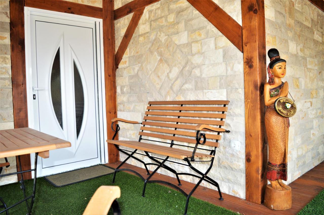 Studio Apartments Luka Biograd - Benkovac Exterior foto